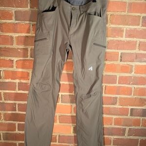 Eddie Bauer First Ascent Guide Pro Pants